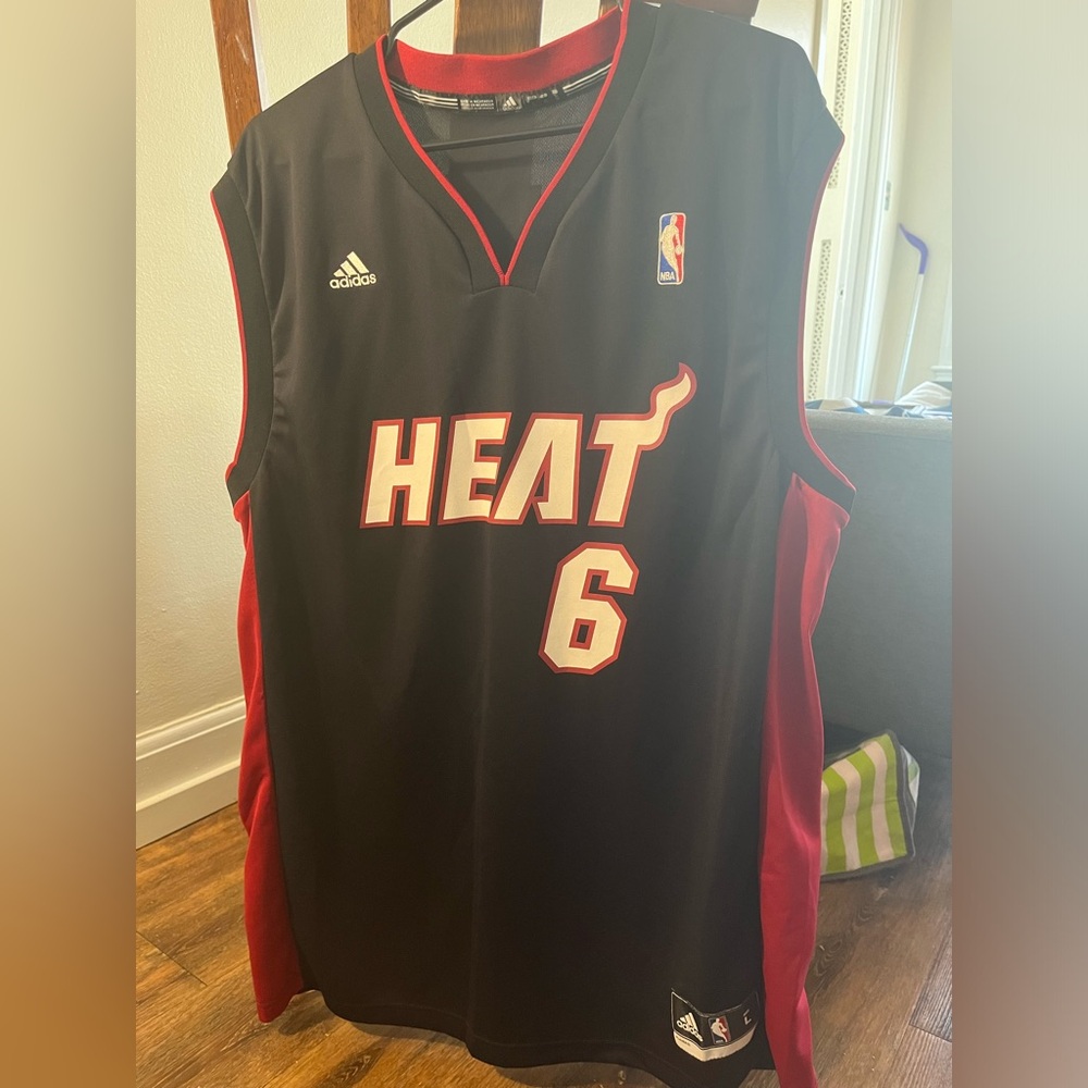 Adidas Miami Heat LeBron Jersey Size L